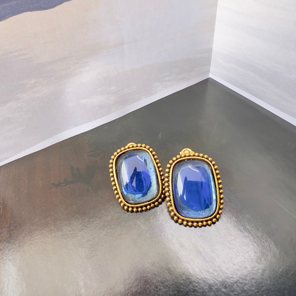 SOLD! Auth YSL Earrings • Authentic Yves Saint Laurent Blue Cabochon Clip Ons - Picture 3 of 9